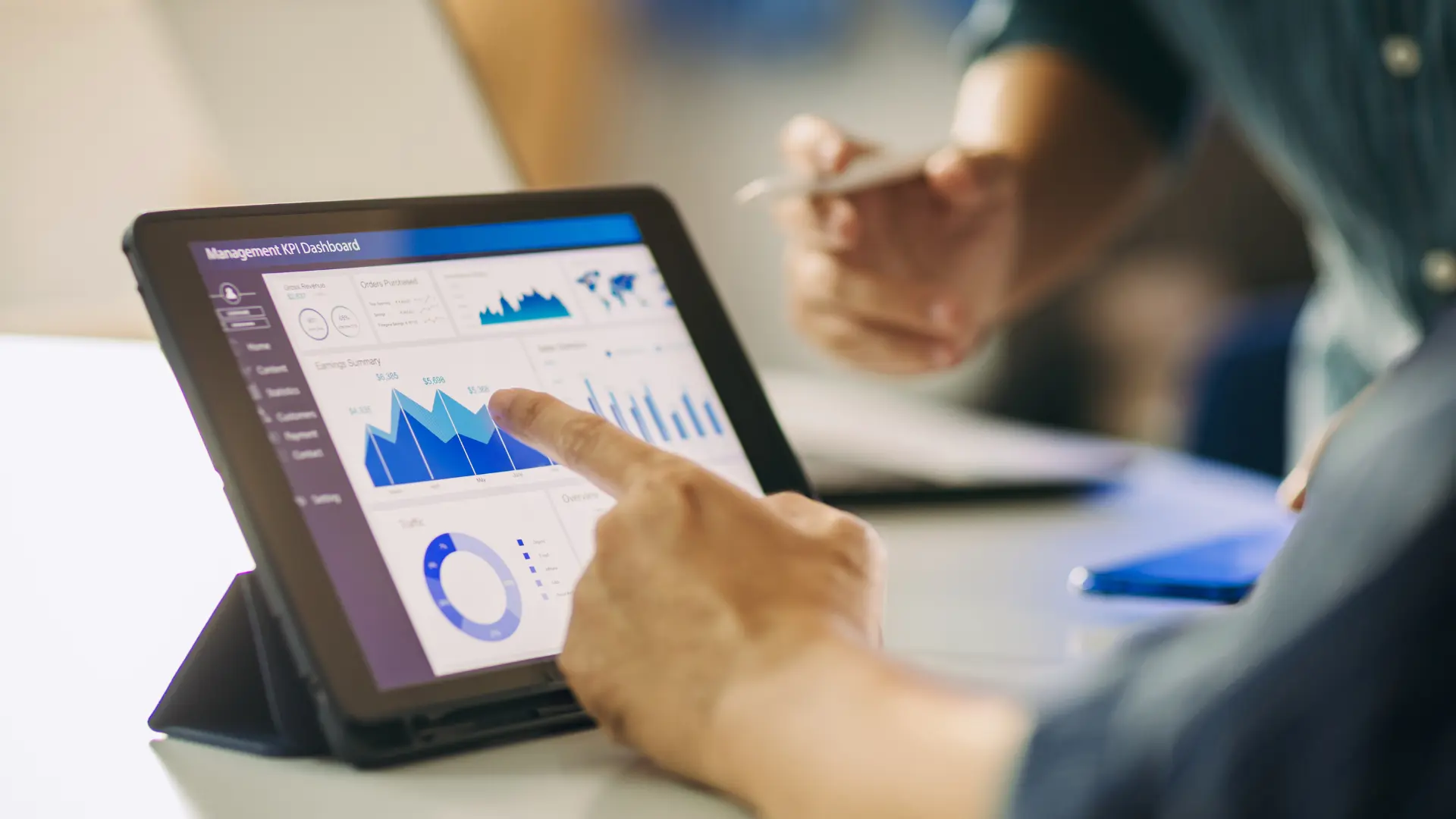 How to Build a Financial Dashboard for Small Business